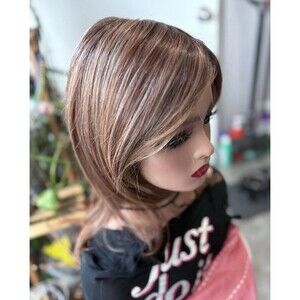 FEATHERED BOB Wig by TRESSALLURE in Color 33/32/R4 Full Mono New